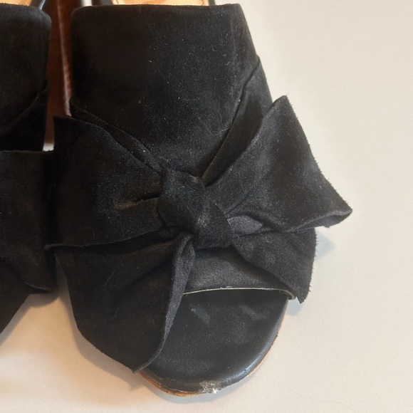 Sam Edelman Yumi Bow Heel Sandals in Black - Picture 4 of 7